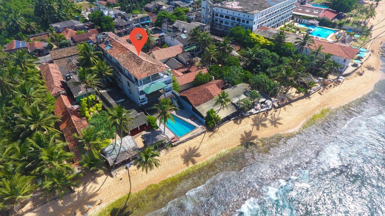 Lucky Seven Beach Resort ฮิกคาดูวา ภายนอก รูปภาพ